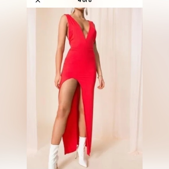 Superdown Erika Deep V Jersey Maxi in Red Size Medium New Never Worn - Picture 7 of 12